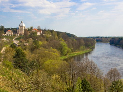 Family heritage tours in Lithuania