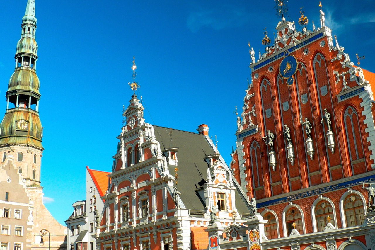 Baltic Capitals (Round Trip From Riga) Private Tour - Baltic Holidays