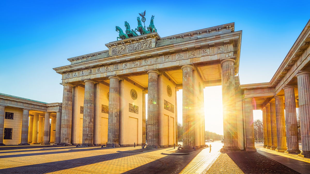 From Berlin to Tallinn Group Tour 2025
