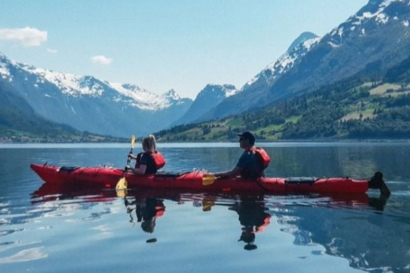 Loen kayaking