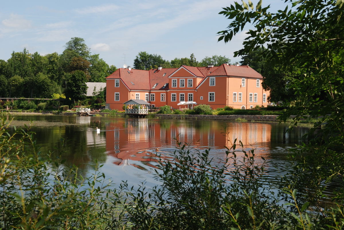 Manor Houses of Latvia Private Tour