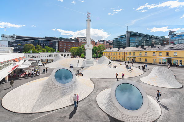 Riga, Tallinn & Helsinki Group Tour 2026