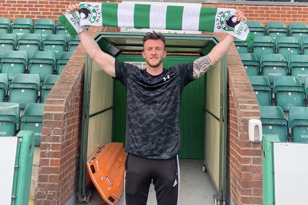 Arrival | Alex Mitchell signs for Blyth Spartans