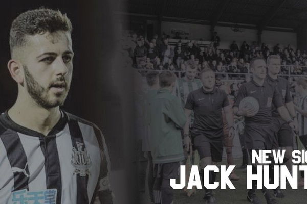 Arrival | Ex-NUFC midfielder Hunter joins