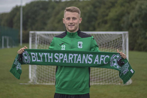 Arrival | Jack Bodenham signs on one-month loan