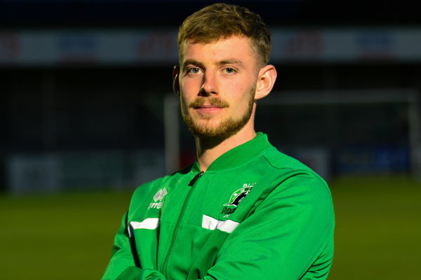 Euan Potts signs for Spartans