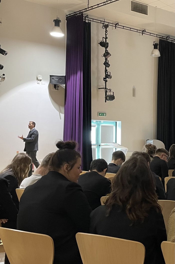 The English Department delivers masterclass lectures Castle View