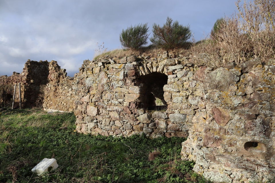 Barnes Castle In East Lothian - Fabulous North