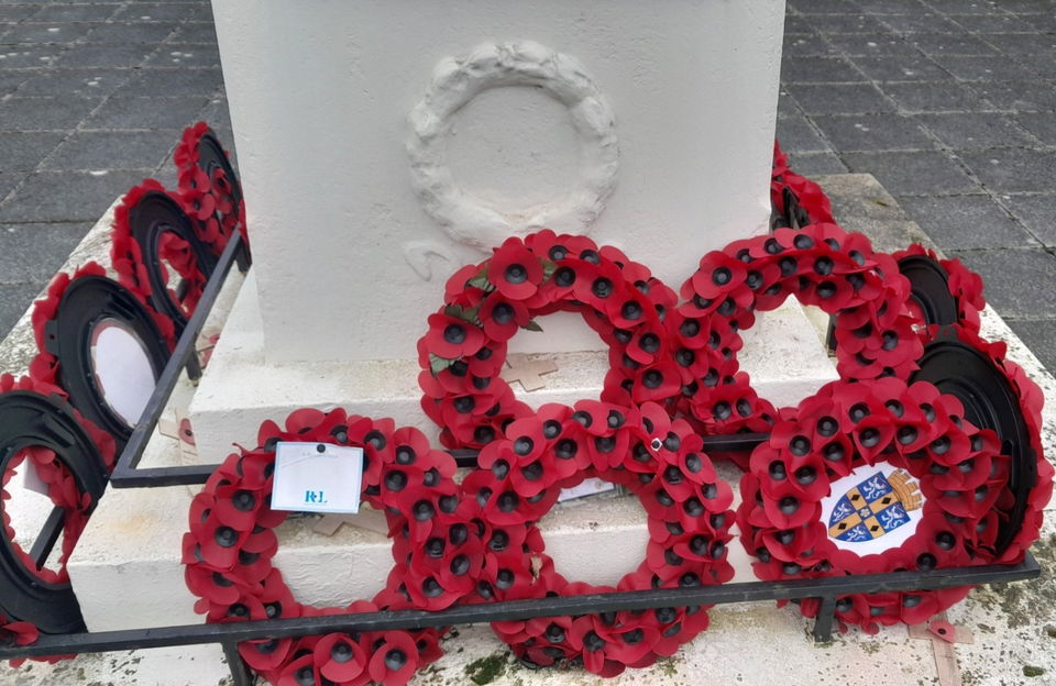 Shotton Colliery War Memorial In Shotton - Fabulous North