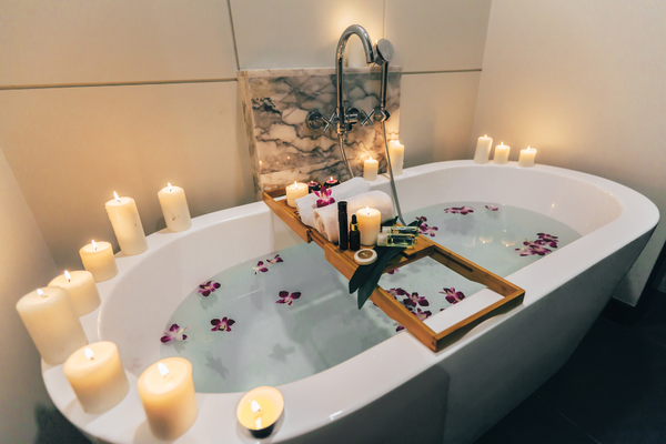How to Create a Cosy Spa Night at Home