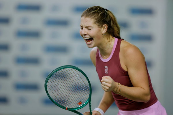 British teenager Hannah Klugman through to the second round at the Lexus Wrexham Open