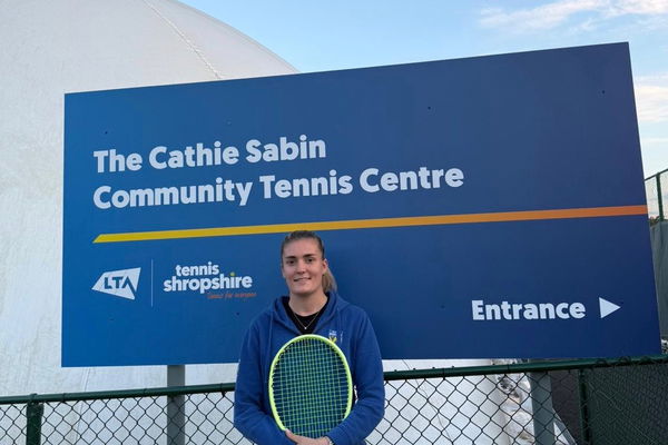 Free tennis sessions offered to people who have received a cancer diagnosis