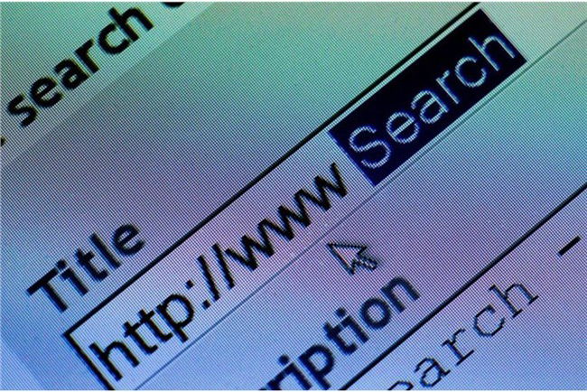 To search or not to search - Finding website content